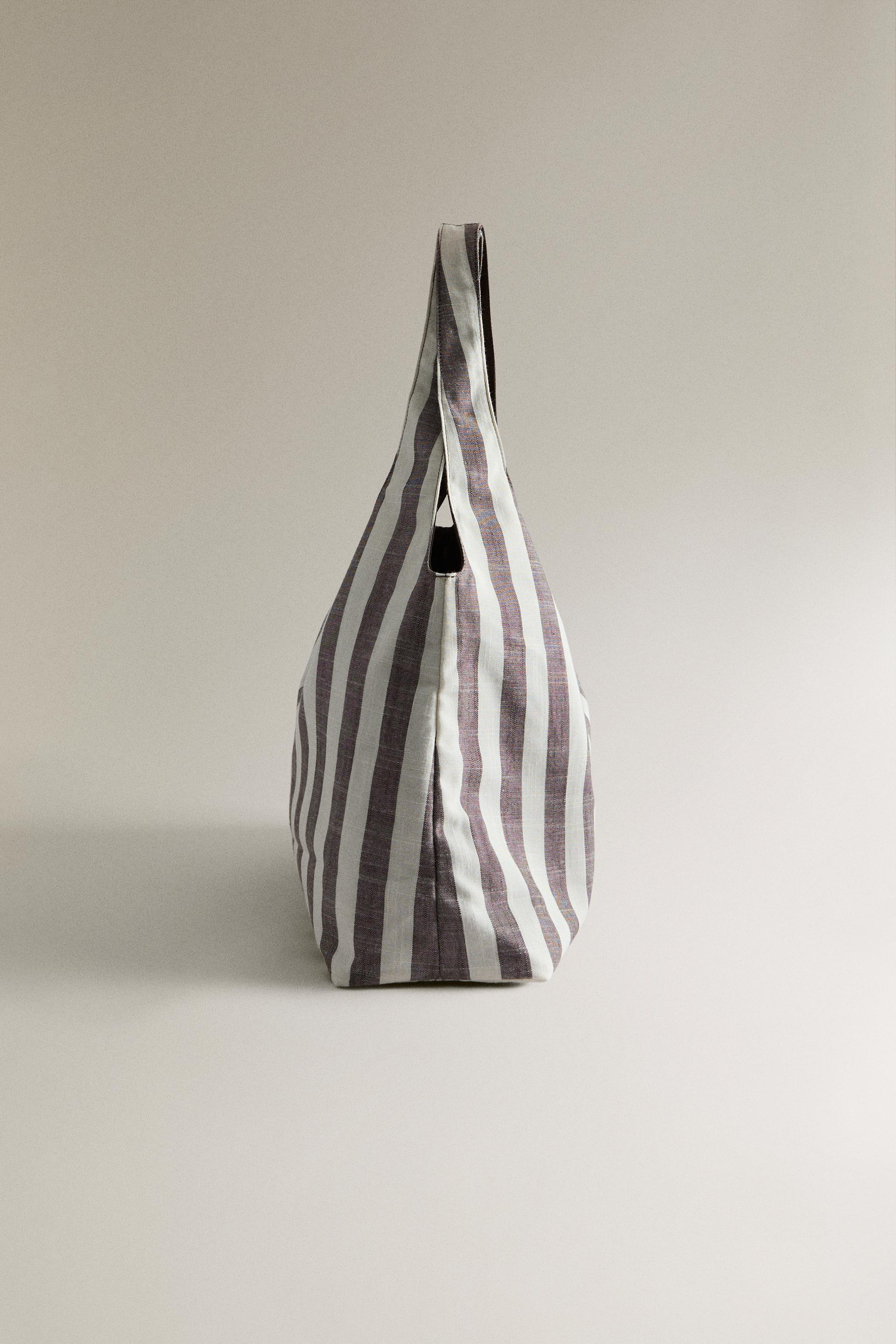 REVERSIBLE TOTE BAG